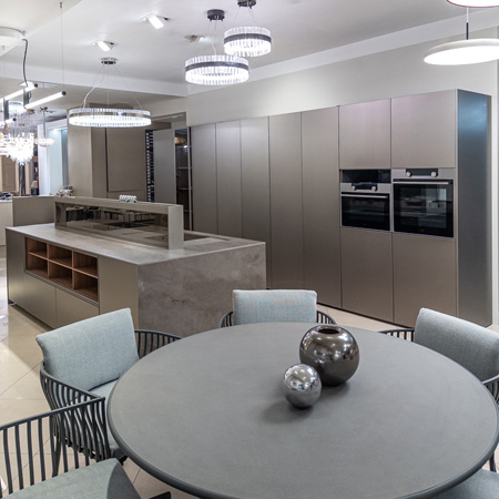 ERNESTOMEDA �����