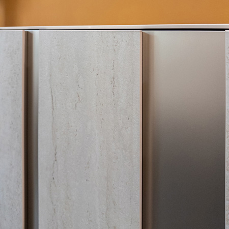 CATTELAN ITALIA �����