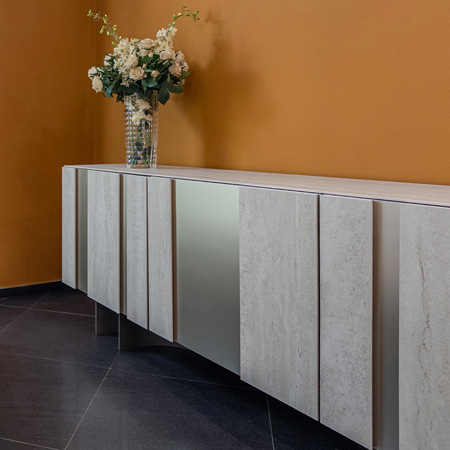 CATTELAN ITALIA �����